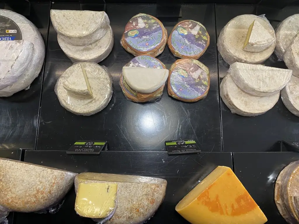 Fromages affinés à Voiron